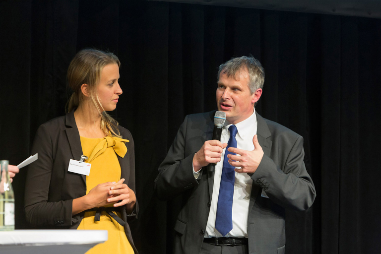 Preis für die Entwicklung einer Software für die Auslegung der Wegenetze für FTS 