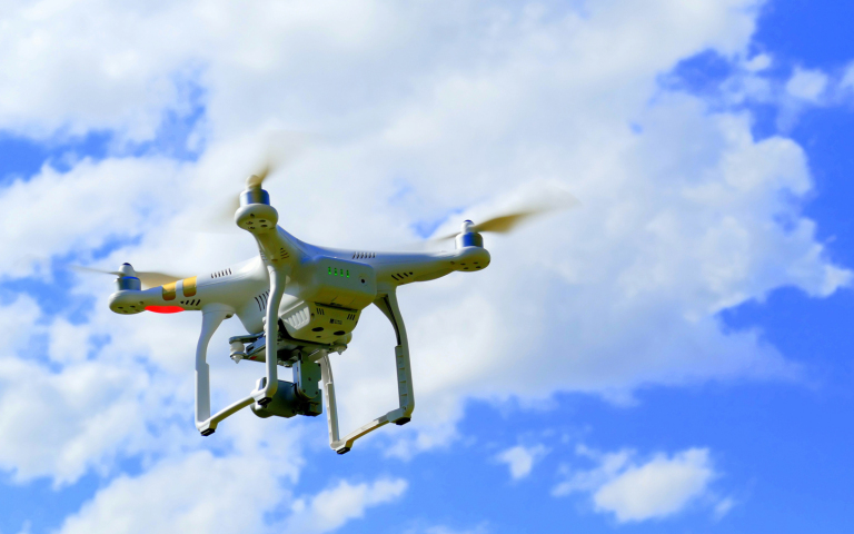 Positionsbestimmung der Drohne mit neuer IPH-Technologie 