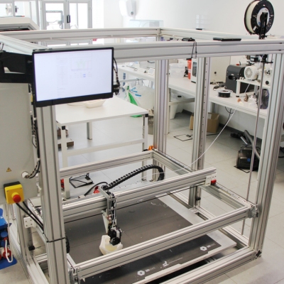 Am IPH entwickelter 3D-Drucker für XXL-Bauteile